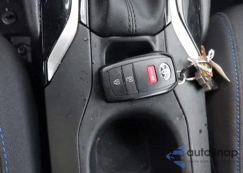 2025 Toyota Corolla Cross Hybrid Se из США, поврежденный, VIN 7MUFBABG3SV075026